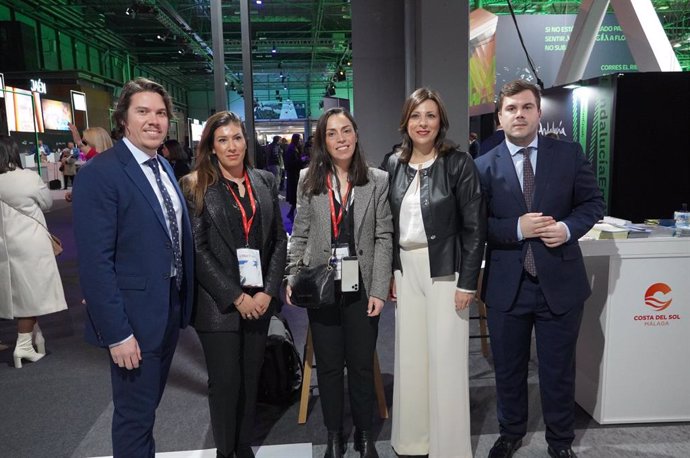 Parte de la delegación de Ronda en Fitur