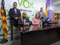 Vox Baleares advierte al PP que "apoyarse en tránsfugas no es ético y tendría consecuencias"