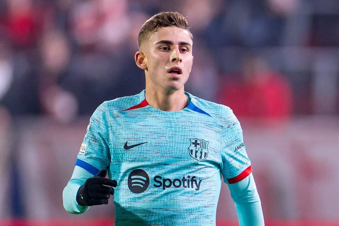 Archivo - Fermin Lopez of FC Barcelona during the UEFA Champions League, Group H football match between Royal Antwerp FC and FC Barcelona on December 13, 2023 at the Stadion Bosuil in Antwerpen, Belgium - Photo Joris Verwijst / Orange Pictures / DPPI