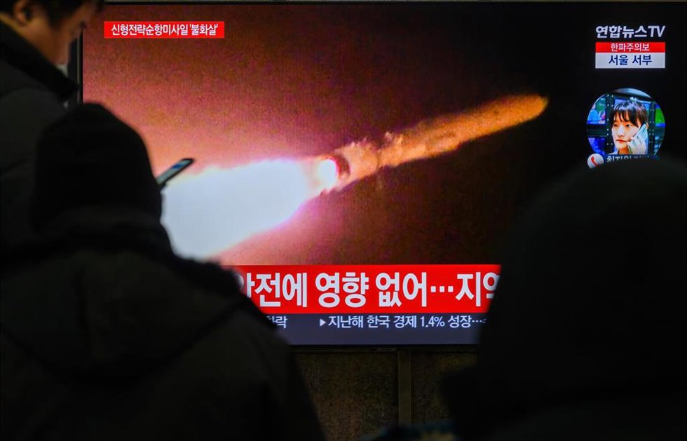Lanzamiento de un misil de crucero por parte de Corea del Norte