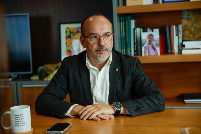 Archivo - El conseller de Derechos Sociales de la Generalitat, Carles Campuzano.