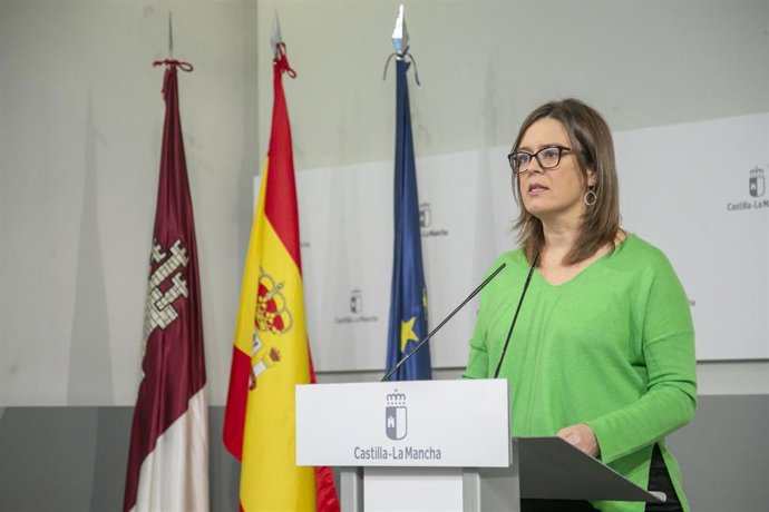 La consejera Portavoz del Gobierno regional, Esther Padilla, ha comparecido en rueda de prensa, en el Palacio de Fuensalida.