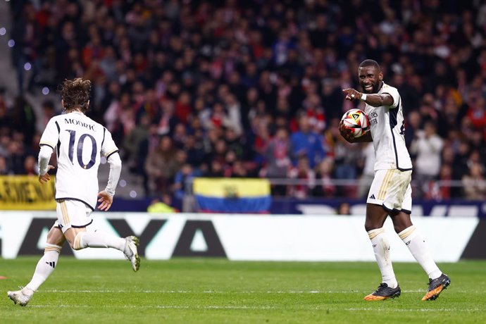 Antonio Rudiger of Real Madrid celebrates an own goal scored by Jan Oblak of Atletico de Madrid during the Spanish Cup, Copa del Rey, football match played between Atletico de Madrid and Real Madrid at Civitas Metropolitano stadium on January 18, 2024 in 