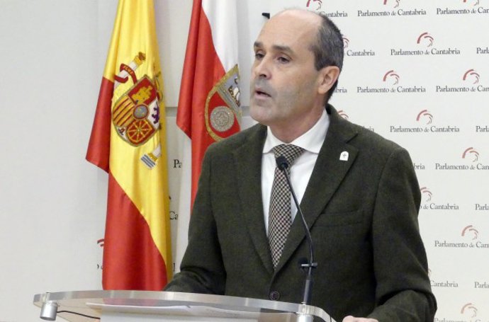 El portavoz del Grupo Parlamentario Popular, Juan José Alonso