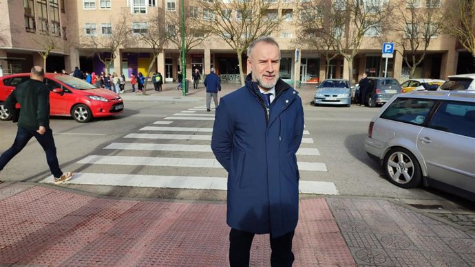 El concejal de Movilidad ha enfatizado la importancia de abordaresta problemática de manera integral y coordinada entre diferentes áreas municipales.