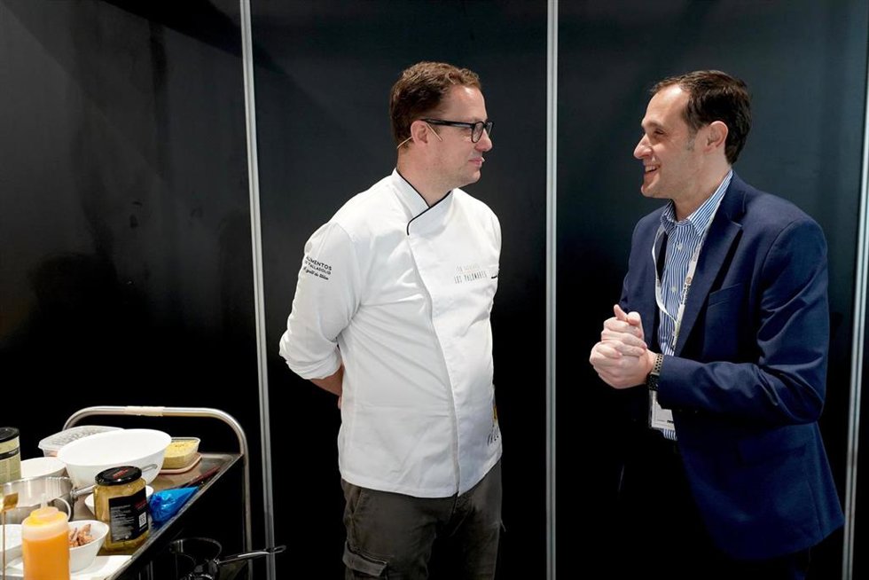 Teo Rodríguez junto al presidente de la Diputación de Valladolid en Madrid Fusión.