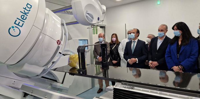 El acelerador del Hospital San Jorge de Huesca atenderá a más de 300 pacientes al año