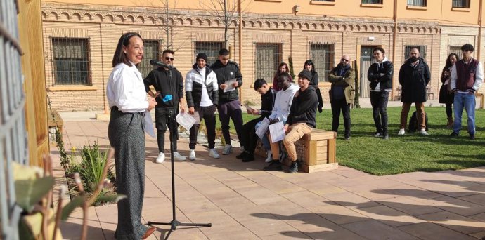 La Consejera De Bienestar Social Y Familia, Carmen Susín, Ha Clausurado El Taller Experiencial 'Espacio CATIM', En Torrero-La Paz