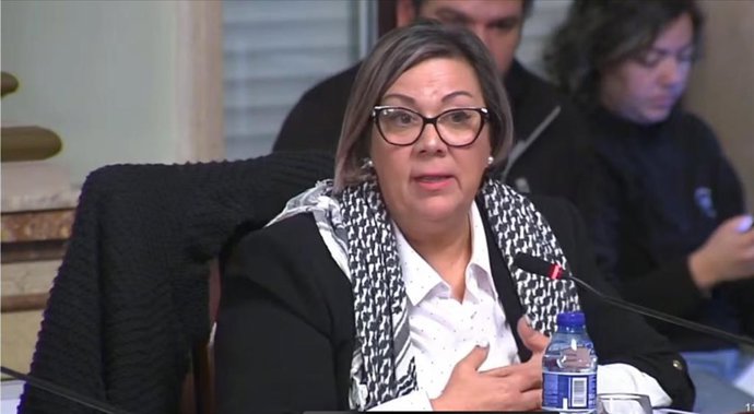 La portavoz de La Izquierda de Huelva (Izquierda Unida, Podemos, Iniciativa del Pueblo Andaluz) en el Ayuntamiento de la capital onubense, Mónica Rossi