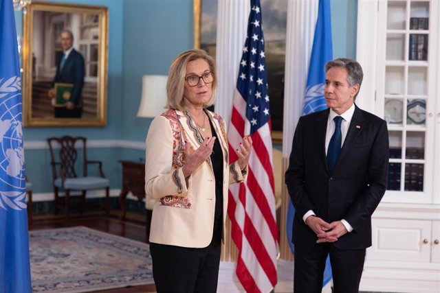 La Coordinadora Superior de Asuntos Humanitarios y de Reconstrucción de la ONU para la Franja de Gaza, Sigrid Kaag, y el secretario de Estado de EEUU, Antony Blinken