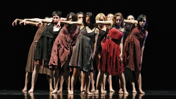 El Auditorio de Tenerife programa para los días 27 y 28 de abril dos funciones de Les Grand Ballets Canadiens. La Sala Sinfónica acogerá un programa doble compuesto por los espectáculos Sinfonía n 7 (Beethoven) y Cantata de la compañía de Montreal