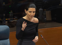 Ayuso desliga el crimen de la raza y se desmarca de Vox: "No iré con ustedes a ningún discurso de estas características"