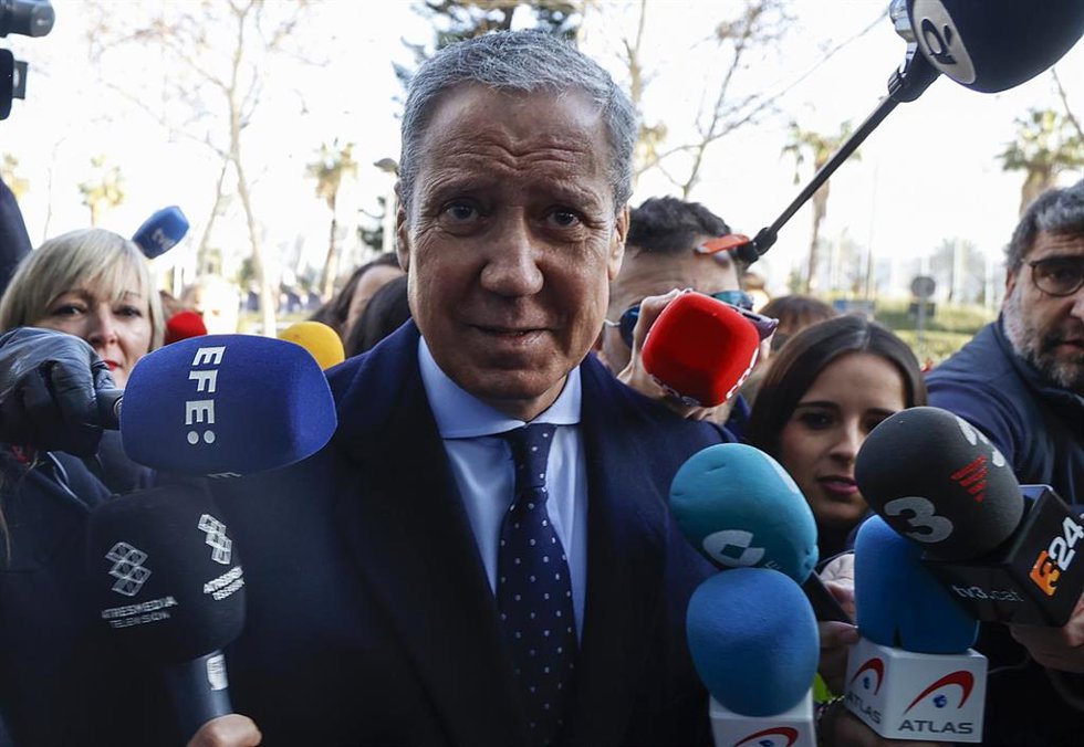 AV.-Erial.- Aplazan de nuevo el juicio por el caso Erial ante la enfermedad del abogado de Zaplana