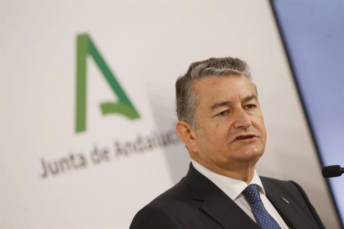 El consejero de la Presidencia, Interior, Diálogo Social y Simplificación Administrativa de la Junta de Andalucía, Antonio Sanz.