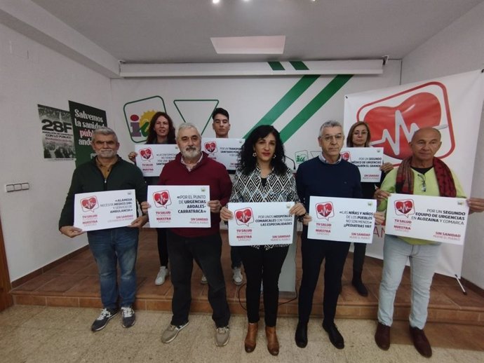 La coordinadora provincial de la coalición de izquierdas, Toni Morillas, tras mantener un encuentro con alcaldes y alcaldesas de Izquierda Unida en la provincia de Málaga