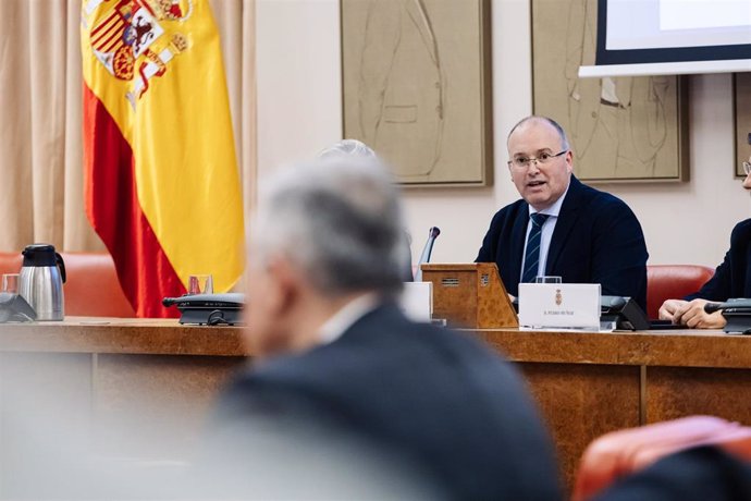 El portavoz del Grupo Parlamentario Popular en el Congreso, Miguel Tellado, interviene durante la mesa juristas de Estado de derecho y amnistía, en el Congreso de los Diputados, a 1 de febrero de 2024, en Madrid (España). 