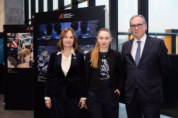 Carol Portabella, Olivia Mandle y Gonzalo Garland en el acto inaugural de la alianza entre la Fundación Príncipe Alberto II de Mónaco y la Fundación IE