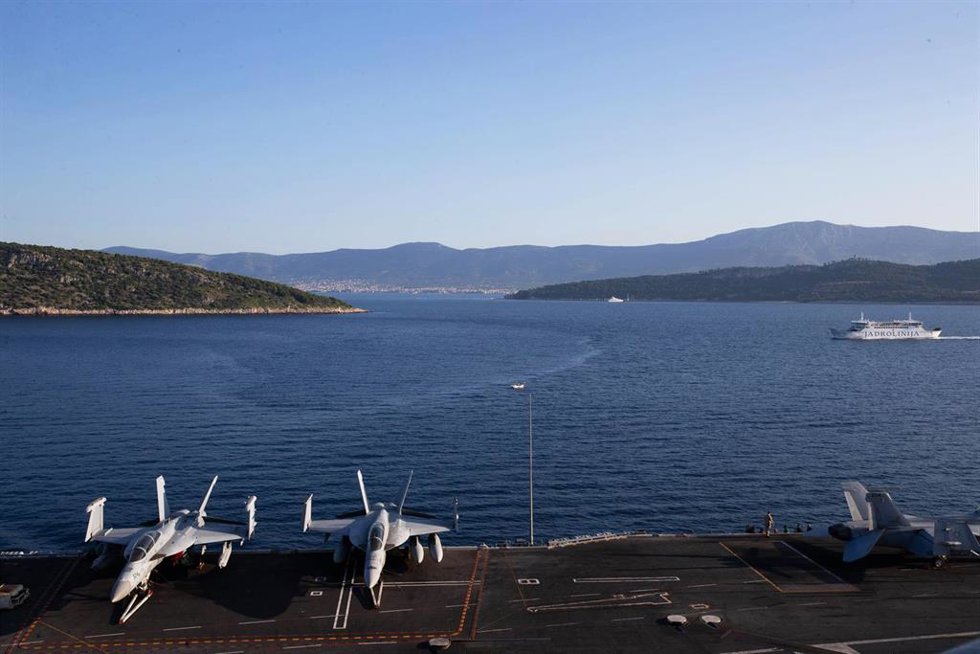 Archivo - June 25, 2023 - Split, Croatia - The worlds largest aircraft carrier USS Gerald R. Ford (CVN 78) arrives in Split, Croatia for a scheduled port visit, June 26, 2023. Gerald R. Ford is the U.S. Navys newest and most advanced aircraft carrier, r
