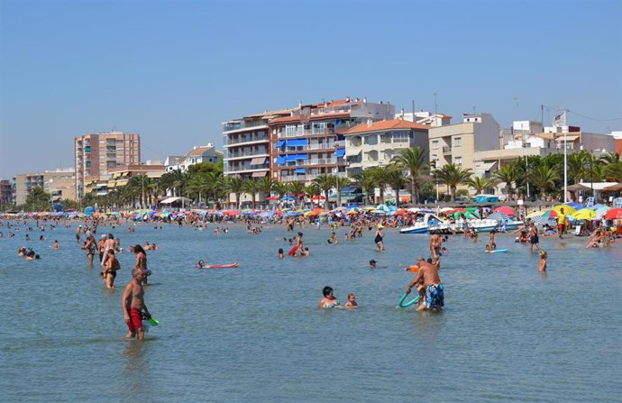 Archivo - Playa de San Pedro del Pinatar