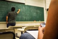 Los recursos educativos de Consumo enseñan ahorro energético, reciclaje y el uso responsable de la tecnología e internet