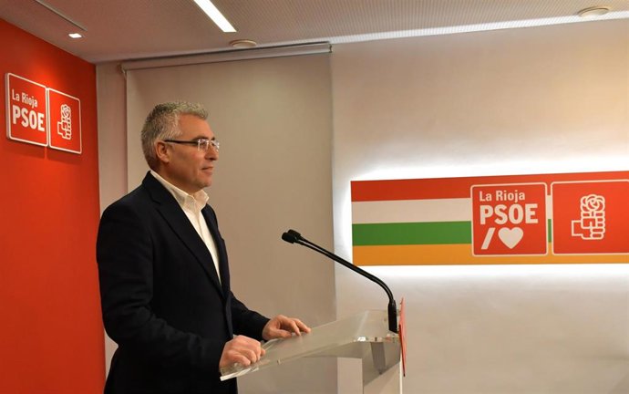 El diputado socialista, José Ángel Lacalzada