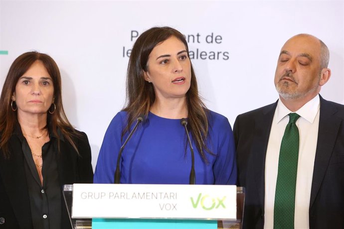 Archivo - La portavoz de VOX en Baleares, Idoia Ribas, durante una rueda de prensa, a 29 de enero de 2025, en Palma de Mallorca, Mallorca, Baleares (España).