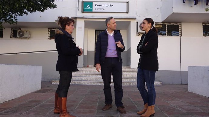 El diputado provincial del PSOE, Miguel Espinosa, ha exigido a la Junta de Andalucía que traslade el centro de salud de Cártama a otras instalaciones de forma provisional