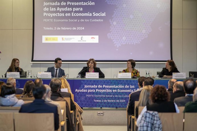 La consejera de Economía, Empresas y Empleo, Patricia Franco, participa en la inauguración de la jornada informativa sobre el PERTE de Economía Social y Cuidados que se celebra en la Universidad de Castilla-La Mancha, en Toledo.