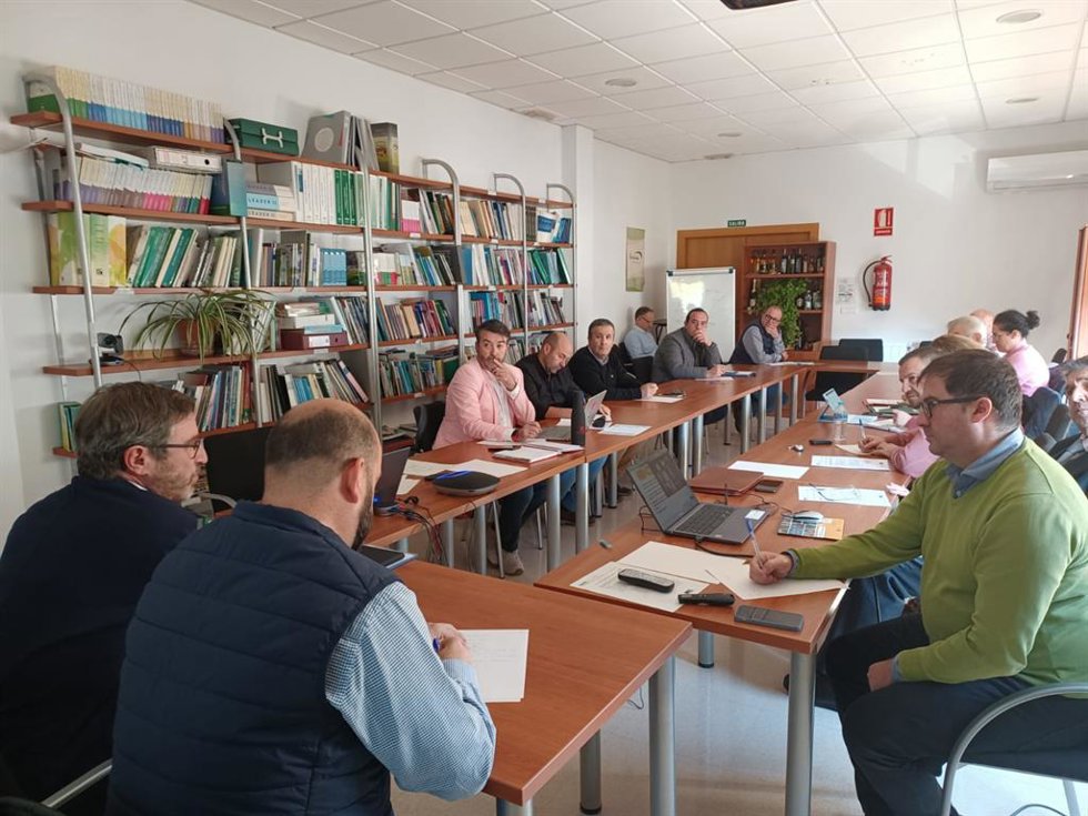 Reunión del delegado de Fomento con los alcaldes y ADR Sierra de Cazorla sobre la A-315