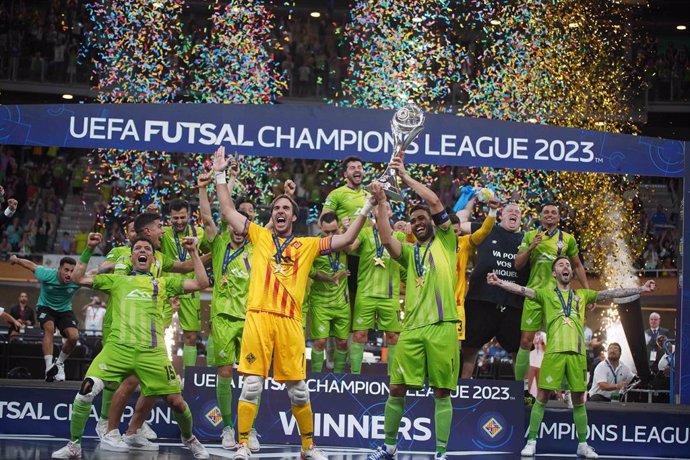El Mallorca Palma Futsal celebrando la UEFA Futsal Champions League