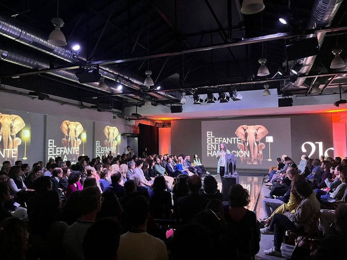 Acto de presentación del 'V Estudio Marcas con Valores: La sostenibilidad ante el espejo', una investigación impulsada por 21gramos que analiza cómo ha evolucionado el estado de ánimo de los consumidores en el contexto actual.