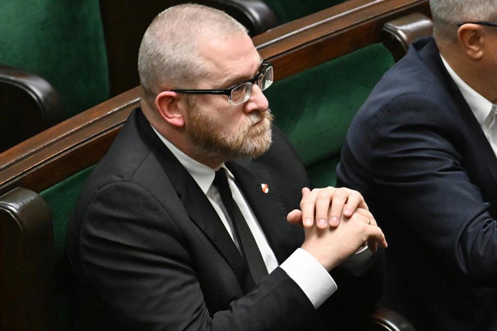 El diputado ultraderechista polaco Grzegorz Braun