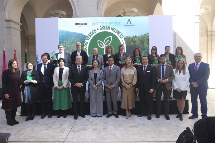 La iniciativa educativa Cascos Verdes, impulsada por Cifal Málaga-Unitar y Amazon con la colaboración de la Junta de Andalucía, ha premiado a diez centros escolares andaluces por sus proyectos de conservación y restauración de la naturaleza.