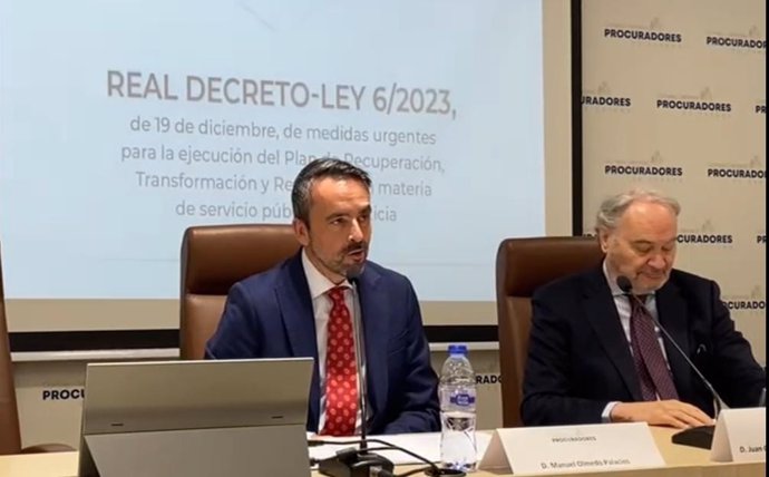 El secretario de Estado de Justicia, Manuel Olmedo, ha participado hoy en Madrid en una jornada formativa organizada por el Consejo General de la Procura Española para analizar las novedades del Real Decreto-ley 6/2023, convalidado en enero.