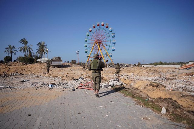 Archivo - GAZA, Nov. 7, 2023  -- The photo released by Israel Defense Forces on Nov. 7, 2023 shows Israeli troops continuing ground operations in Gaza Strip. Israeli ground forces were "in the heart of Gaza City", Israeli Defense Minister Yoav Gallant sai