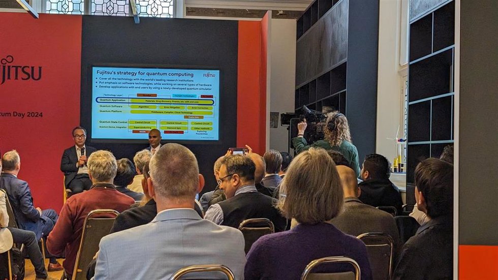 Jornada de Fujitsu sobre computación cuántica celebrada en Delft, Países Bajos