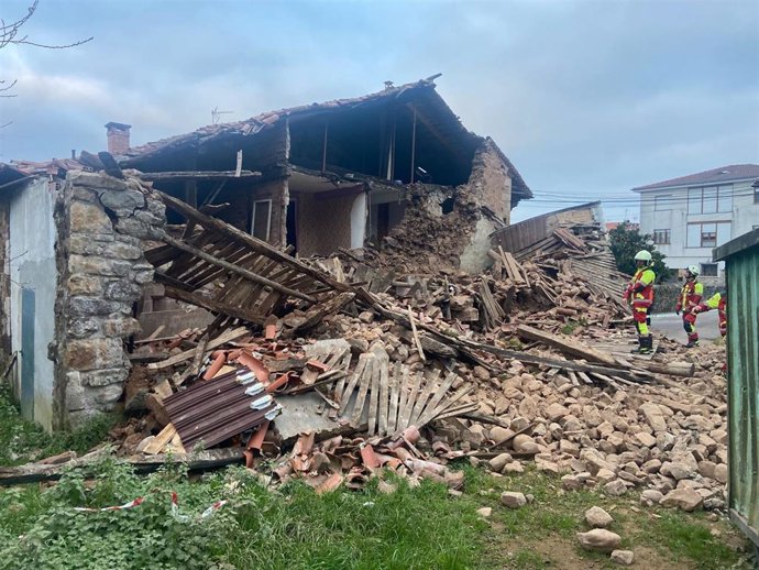 Casa derrumbada.