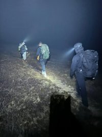 Rescatados ilesos tres jóvenes excursionistas afectados anoche por un incendio en Castro Valnera