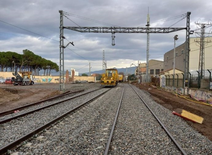 Les obres han inclòs la duplicació de la via entre Parets del Vallès i la Garriga (Barcelona)