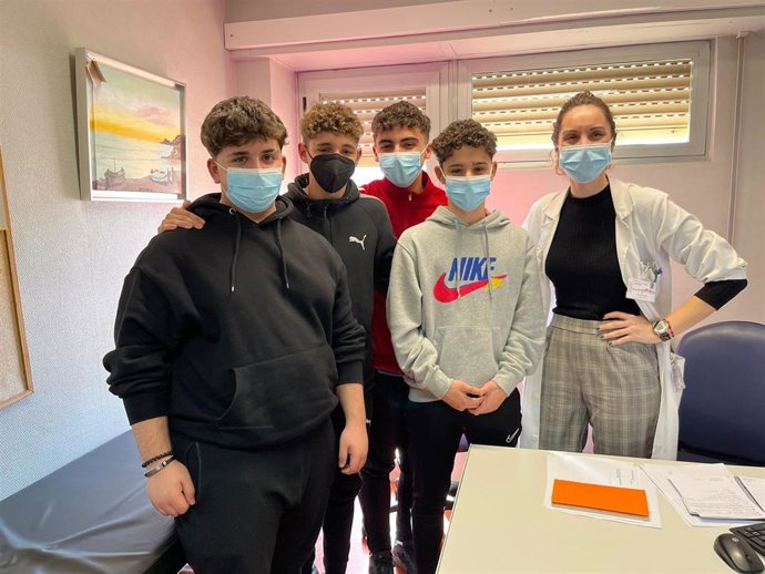 Alumnos del IES Francisco Salzillo se acercan a la realidad de la enfermedad oncológica a través del EAPS de Jesús Abandonado