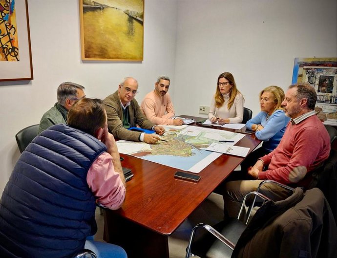 Reunión del Consejo de Administración de la empresa municipal de Suelo y Vivienda de El Puerto de Santa María (Cádiz).