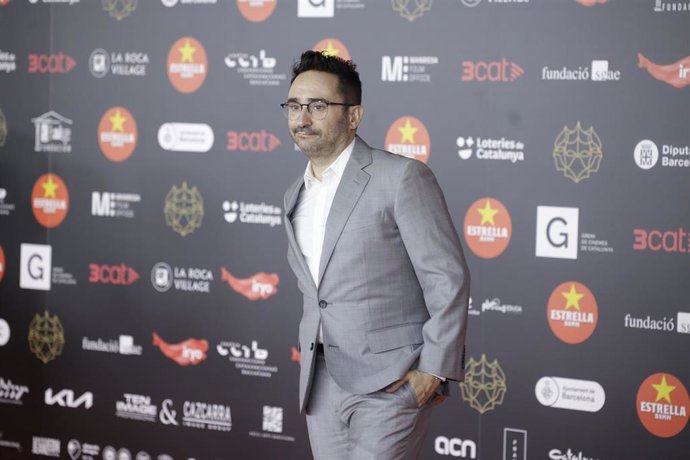 El director J.A.Bayona, en el photocall de los Premis Gaudí