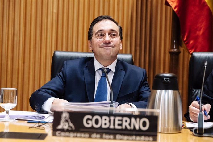 El ministro de Exteriores, José Manuel Albares, durante la Comisión de Asuntos Exteriores, Unión Europea y Cooperación, en el Congreso de los Diputados, a 29 de enero de 2024, en Madrid (España).