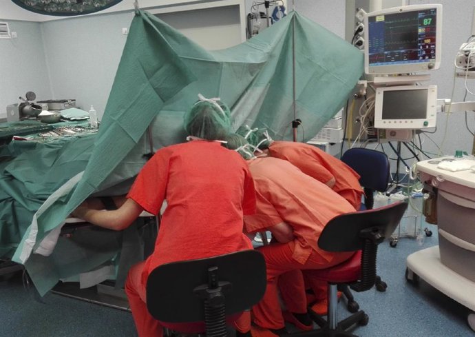 Archivo - Donación de órganos en asistolia controlada en un quirófano de Son Espases.