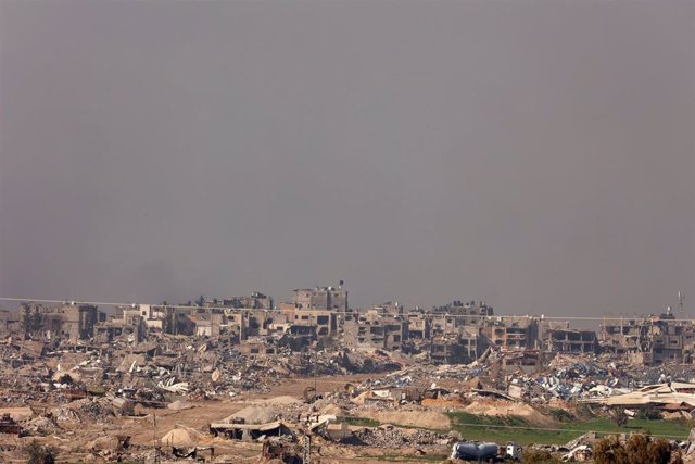 Imagen de archivo de edificios dañados a causa de los ataques contra la Franja de Gaza. 