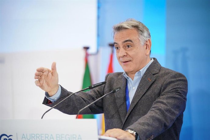 Archivo - El nuevo presidente del PP vasco, Javier de Andrés