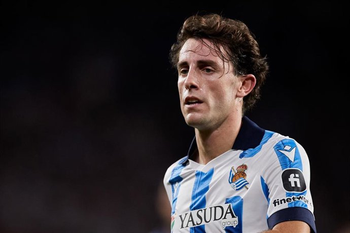 Archivo - Alvaro Odriozola, jugador de la Real Sociedad.