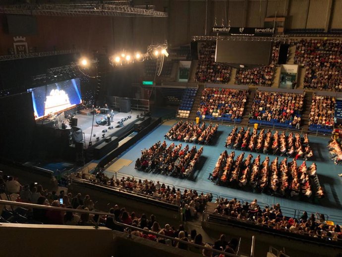 Concierto en el Pabellón Santiago Martín