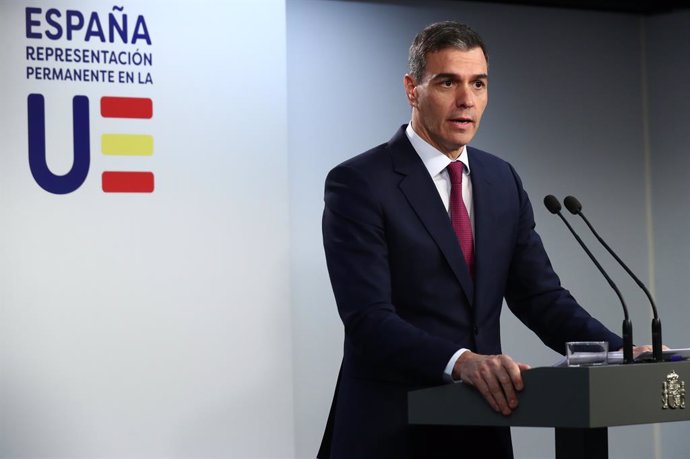 El presidente del Gobierno, Pedro Sánchez, en la rueda de prensa posterior a la cumbre de líderes europeos en Bruselas.