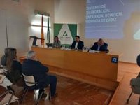 La Junta apoya al sector turístico de la provincia de Cádiz para conseguir las marcas Q y S de calidad